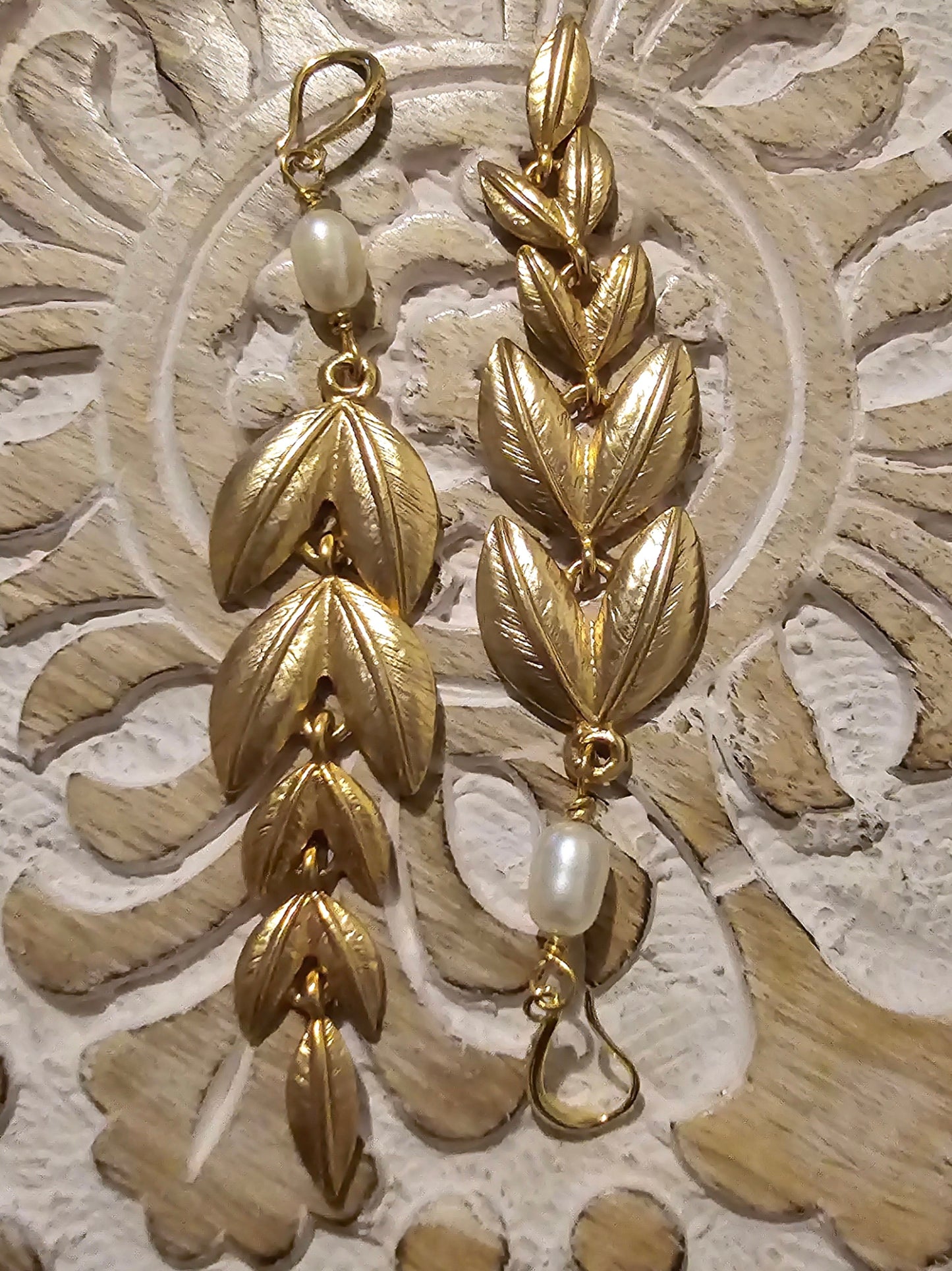 Vintage  Leaf Drop Earrings