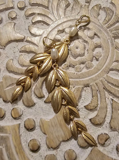 Vintage  Leaf Drop Earrings