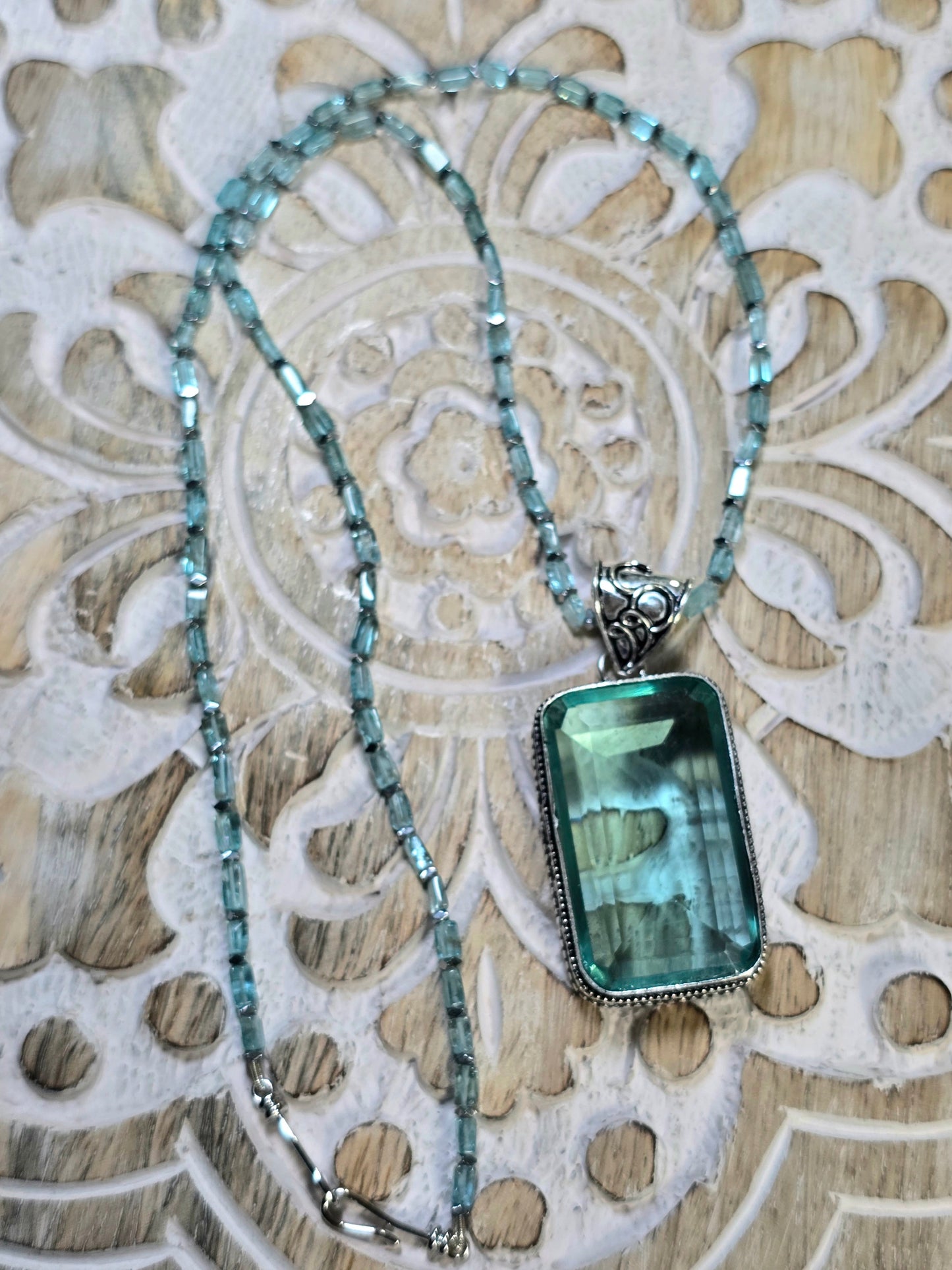 Aquamarine Gemstone  Necklace