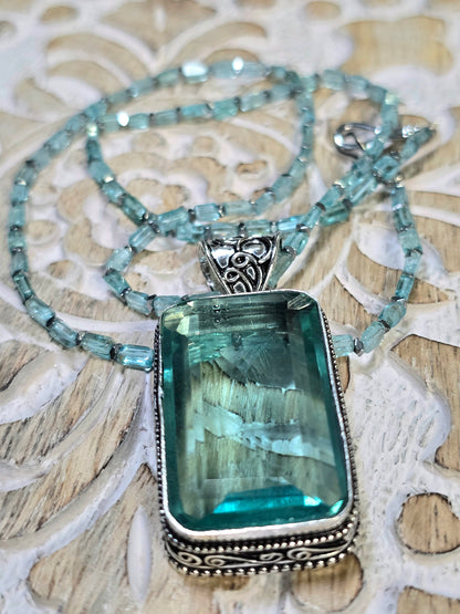 Aquamarine Gemstone  Necklace