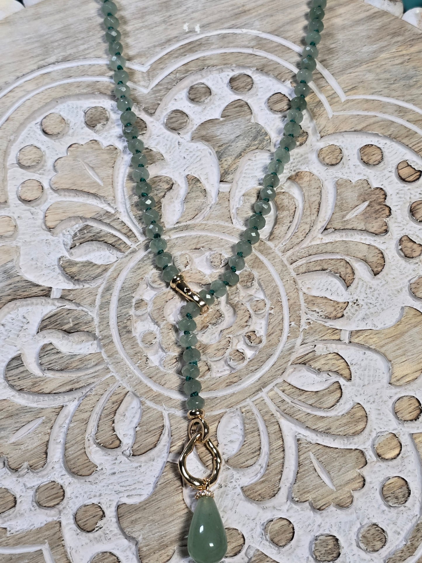 Aventurine rondelle & teardrop pendant necklace