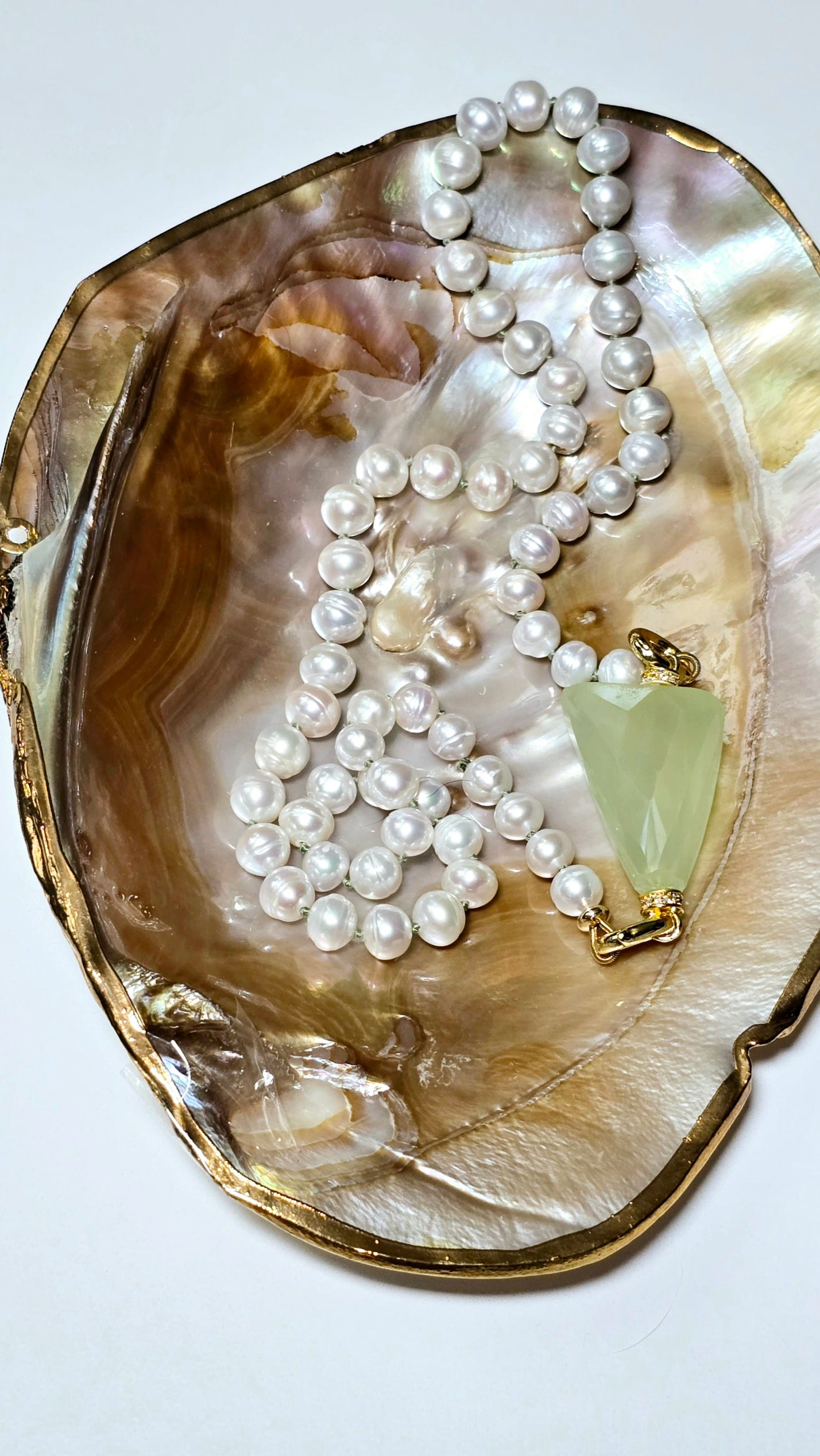 Freshwater Pearl & Lemon Chalcedony Pedant Necklace