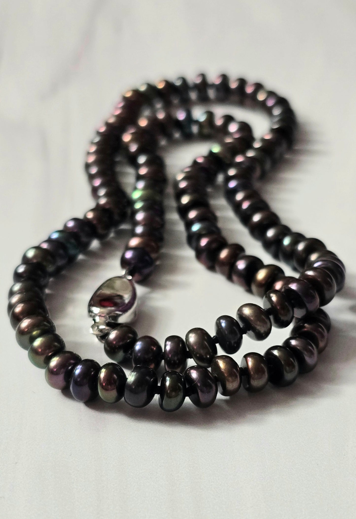 Multi-color Button Pearl Necklace