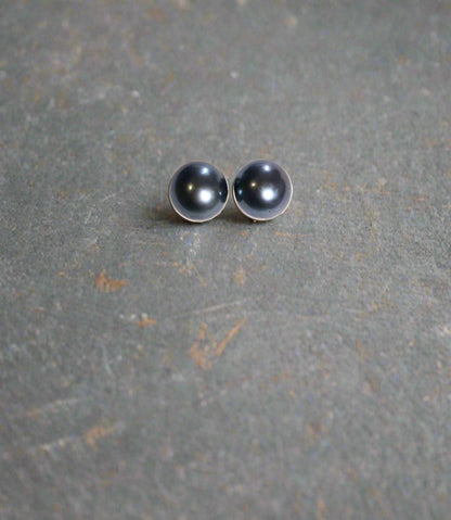 8mm Round Peacock Blue Stud Earrings