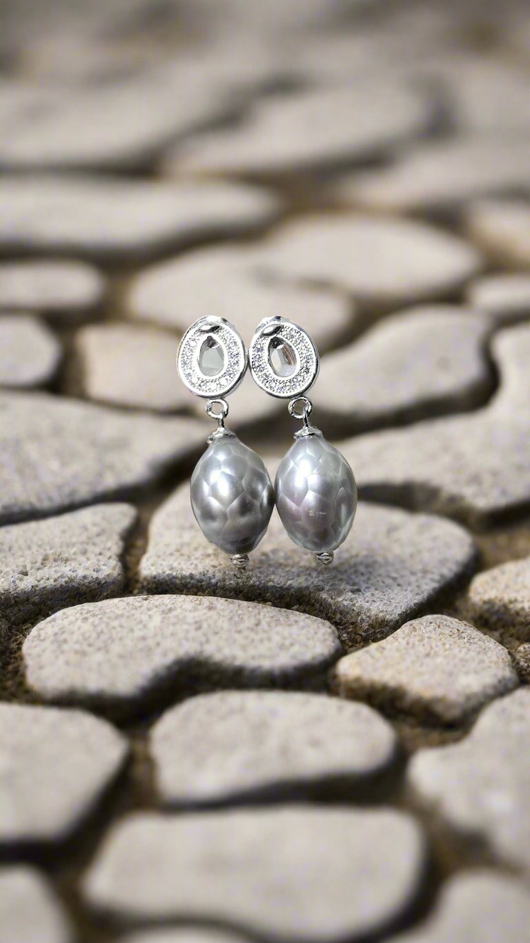 Diamond Etched Pearl Drop Earring