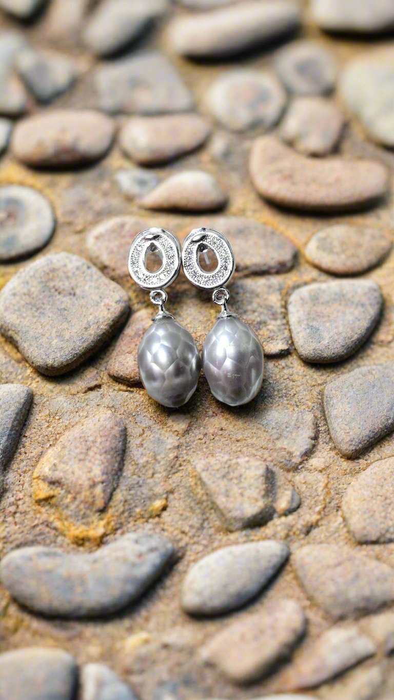 Diamond Etched Pearl Drop Earring