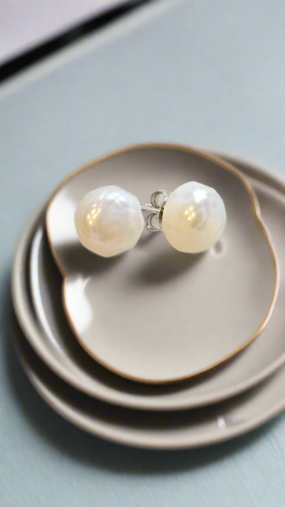 Diamond Etched 9mm Button Pearl Earrings