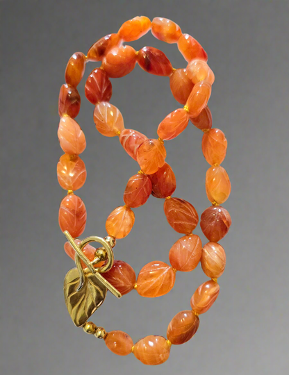 Leaf Carved Carnelian Gemstone Necklace