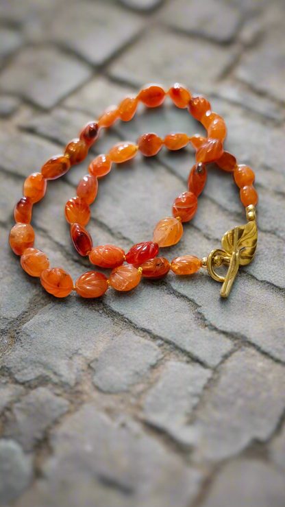 Leaf Carved Carnelian Gemstone Necklace