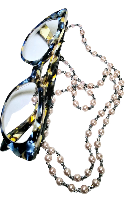 Pink Beaded Eyewear Necklace Holder